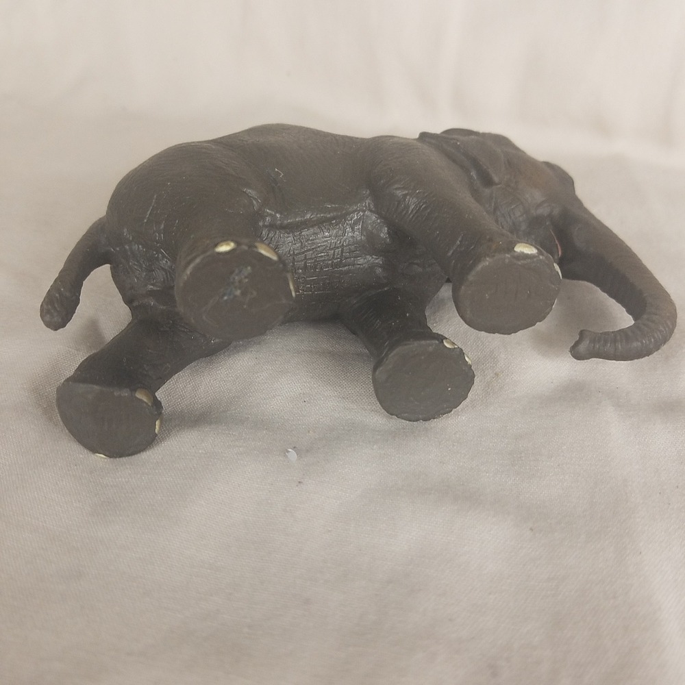 Schleich Asian Elephant Female Figurine 2004‎ Retired Wildlife Animal Toy 14342 - Picture 6 of 7
